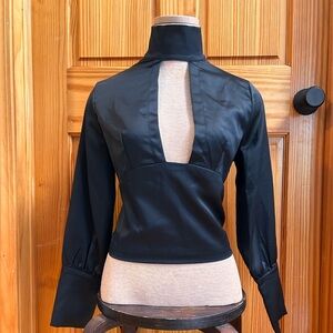 HOT 🔥🔥🔥 Lioness Black Satin Blouse